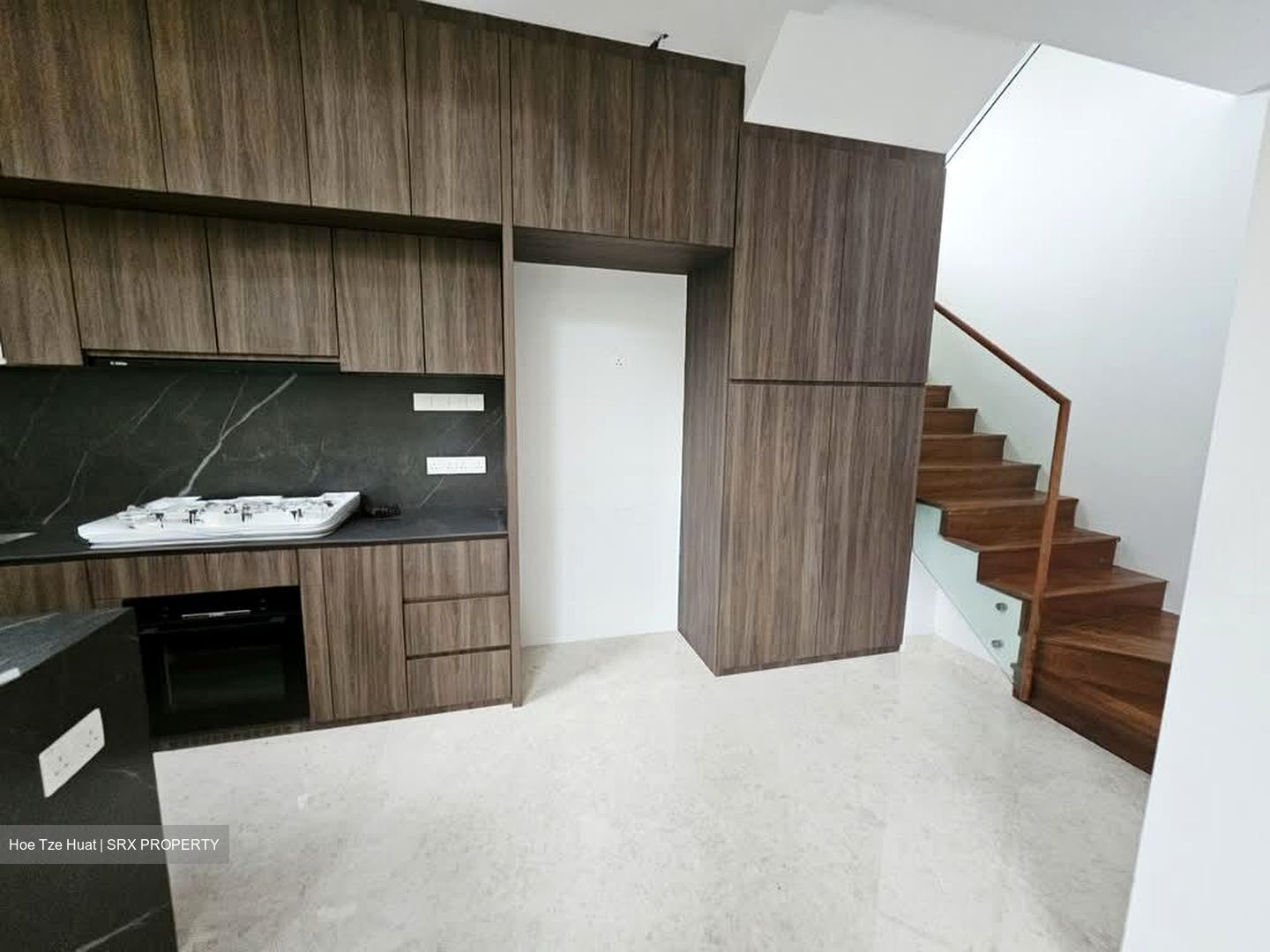 Jalan Keli (D20), Semi-Detached #570977411